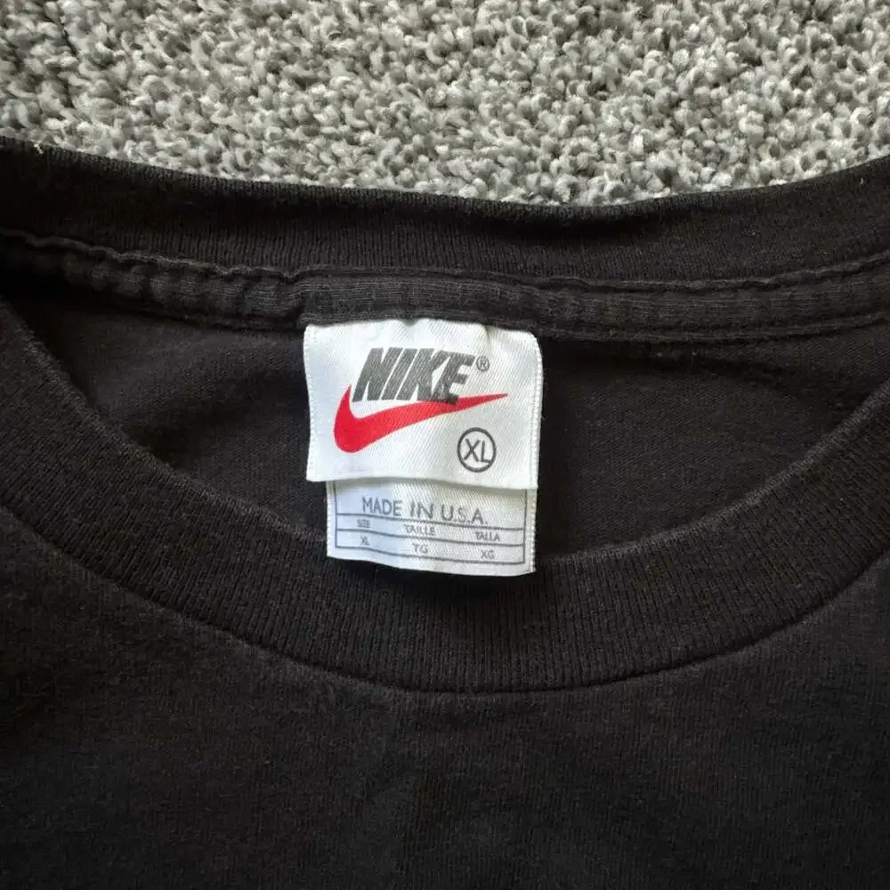 Vintage 90s Nike Made USA Embroidered Swoosh Black T Shirt Adult Small Tagged XL
